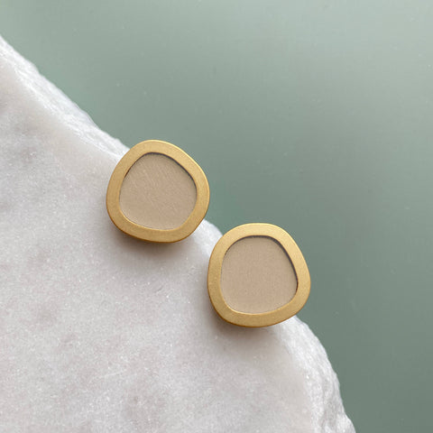 MicaPeet Coloured/Gold Circle Geometric Stud Earrings