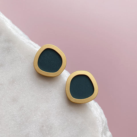 MicaPeet Coloured/Gold Circle Geometric Stud Earrings