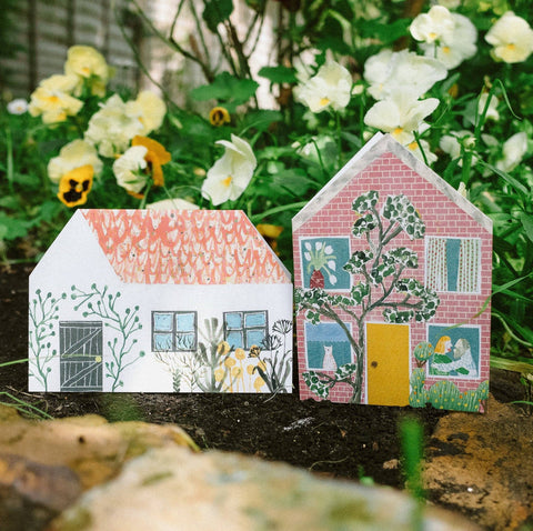 Hadley - Cottage Card