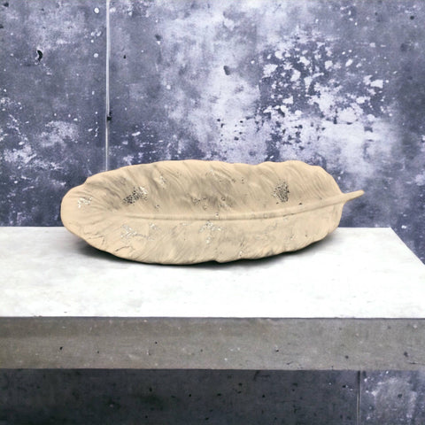 Eco Homeware Studio - Jesmonite Feather