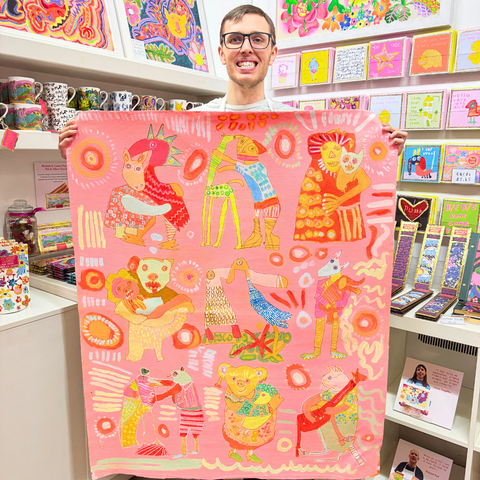 ARTHOUSE Unlimited - Hugging Animals Tea Towel